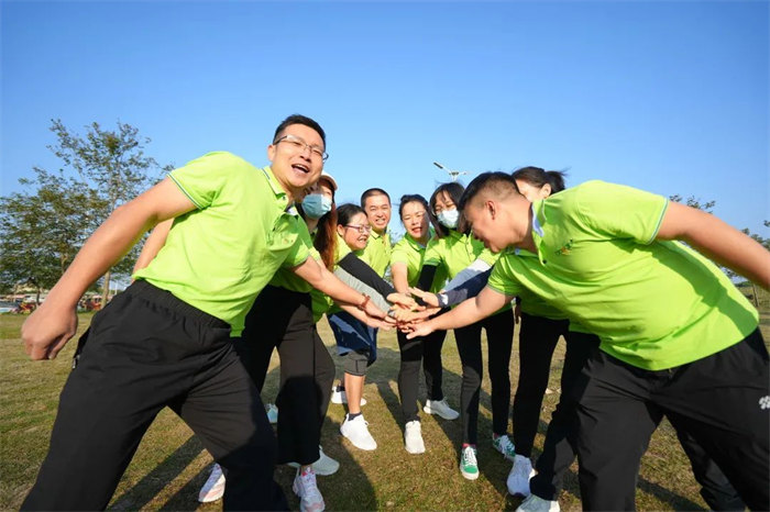 廣東博皓“技?jí)喝盒壅l(shuí)知曉，賽場(chǎng)風(fēng)云見(jiàn)真曉”第五屆運(yùn)動(dòng)會(huì)    -3