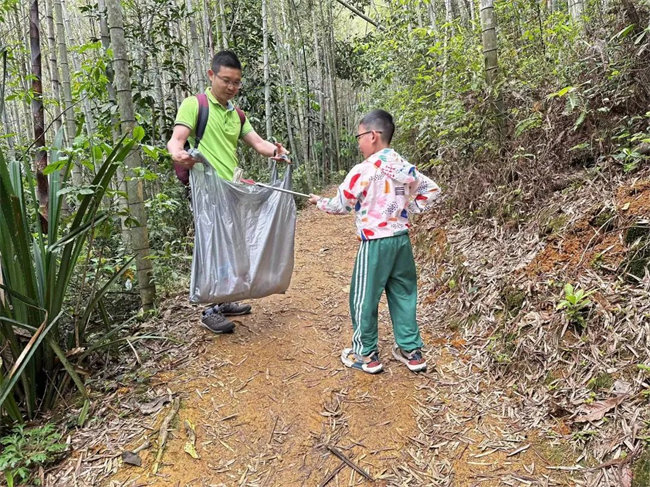 生命和綠色擁抱，人類與生態(tài)共存——2023年廣東博皓公益活動(dòng)   -2